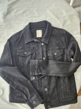 Black Denim Jacket - Classic Trucker Style